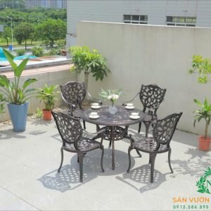 Bàn D100cm - 4 ghế