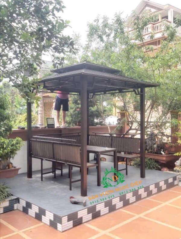 Nhà chòi vuông cột đơn kích thước 2,5m x2,5m bàn giao tại Sơn Tây - Hình ảnh 3