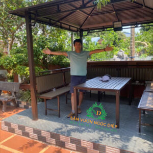 Hoàn hiện và bàn giao bộ nhà chòi vuông cột đơn mái 3m x3m cho anh khách tại Sơn Tây lúc 12h trưa ạ