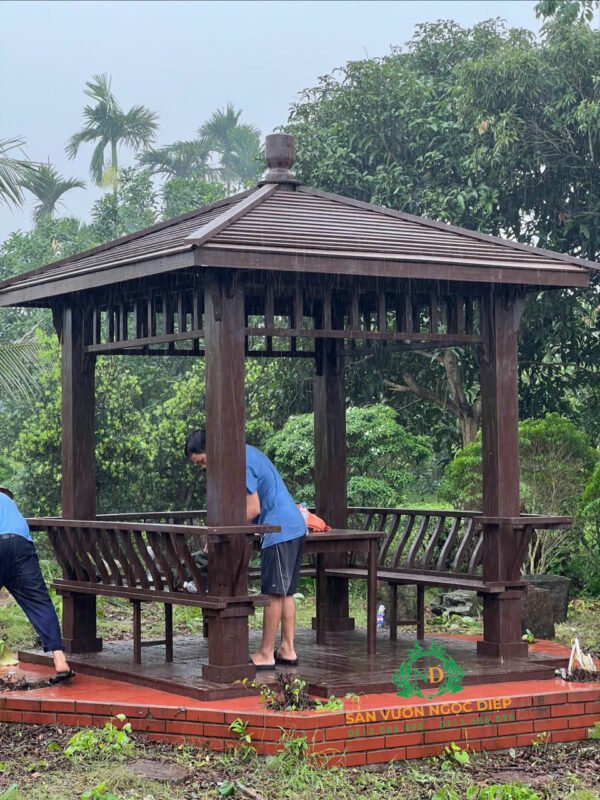 Bàn giao và lắp đặt bộ nhà chòi gỗ vuông, kích thước nền 2,6m x2,6m tại Thái Bình - Hình ảnh 4