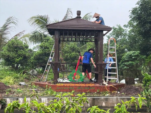 Bàn giao và lắp đặt bộ nhà chòi gỗ vuông, kích thước nền 2,6m x2,6m tại Thái Bình - Hình ảnh 5